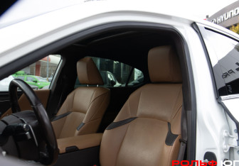 Подержанный автомобиль Lexus ES 2019 года (15 фото)