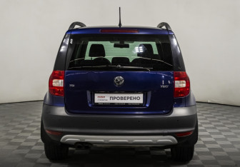 Подержанный автомобиль Skoda Yeti 2013 года (6 фото)