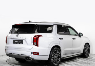 Подержанный автомобиль Hyundai Palisade 2021 года (4 фото)