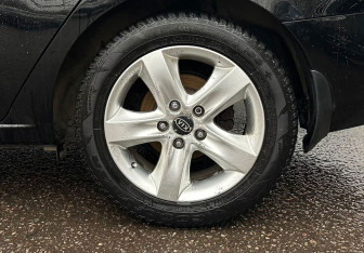 Подержанный автомобиль Kia Cerato Sedan 2009 года (16 фото)