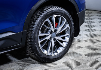 Подержанный автомобиль Belgee X50 2025 года (15 фото)