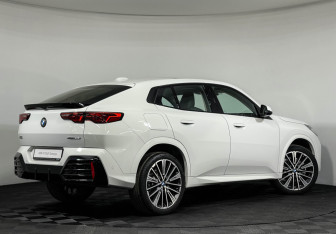 Новый BMW X2 2025 (2 фото)
