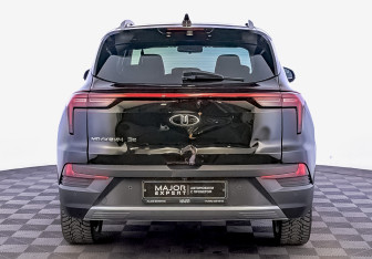 Подержанный автомобиль Москвич 3е 2023 года (6 фото)