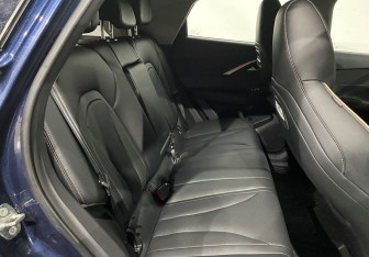 Подержанный автомобиль Omoda C5 2023 года (10 фото)