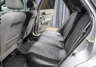 Подержанный автомобиль Chevrolet Lacetti Sedan 2009 года (9 фото)