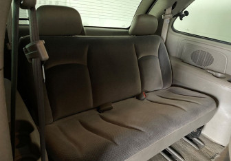 Подержанный автомобиль Dodge Caravan 2003 года (11 фото)