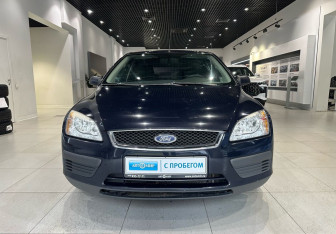 Подержанный автомобиль Ford Focus Sedan 2007 года (2 фото)