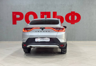Подержанный автомобиль Renault Arkana 2019 года (6 фото)