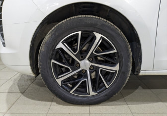 Подержанный автомобиль Haval Jolion 2022 года (11 фото)