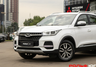 Подержанный автомобиль Chery Tiggo 4 2022 года (18 фото)