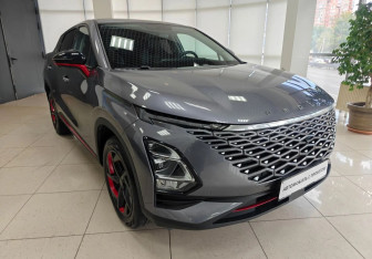 Подержанный автомобиль Omoda C5 2023 года (3 фото)