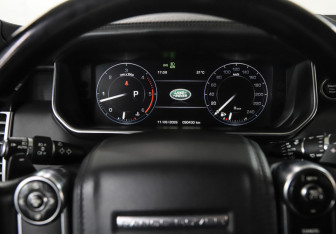 Подержанный автомобиль Land Rover Range Rover 2015 года (11 фото)