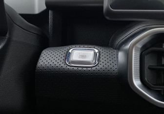 Подержанный автомобиль Jetour T2 2024 года (17 фото)