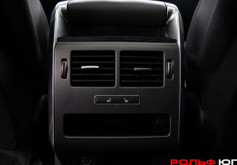 Подержанный автомобиль Land Rover Range Rover Sport 2013 года (19 фото)