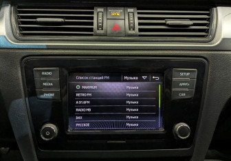 Подержанный автомобиль Skoda Rapid Liftback 2019 года (15 фото)