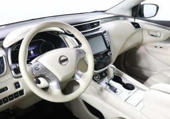 Подержанный автомобиль Nissan Murano Suv 2018 года (9 фото)