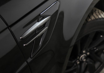Подержанный автомобиль Land Rover Range Rover Sport 2018 года (31 фото)