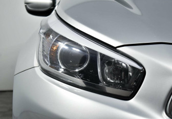 Подержанный автомобиль Kia Ceed Hatchback 2013 года (5 фото)