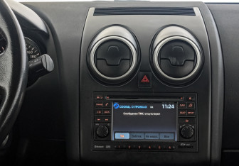 Подержанный автомобиль Nissan Qashqai 2011 года (17 фото)