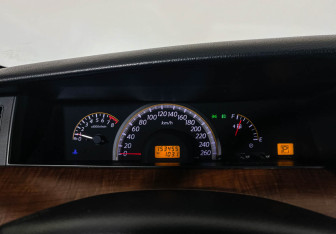 Подержанный автомобиль Nissan Teana 2007 года (11 фото)