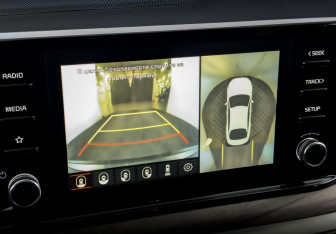 Подержанный автомобиль Kia K5 2020 года (27 фото)