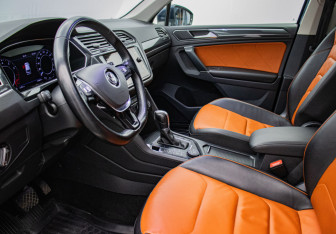 Подержанный автомобиль Volkswagen Tiguan 2017 года (10 фото)