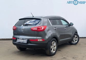 Подержанный автомобиль Kia Sportage 2011 года (5 фото)