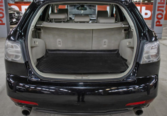 Подержанный автомобиль Mazda CX-7 2011 года (10 фото)