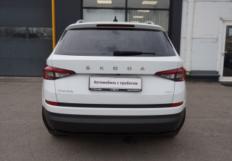 Подержанный автомобиль Skoda Kodiaq 2021 года (6 фото)