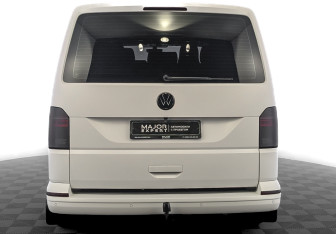 Подержанный автомобиль Volkswagen Multivan 2020 года (6 фото)