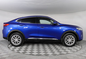 Подержанный автомобиль Haval F7x 2021 года (4 фото)