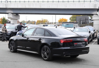 Подержанный автомобиль Audi A6 Sedan 2016 года (7 фото)