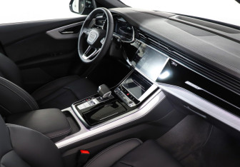 Новый Audi Q8 2023 (9 фото)