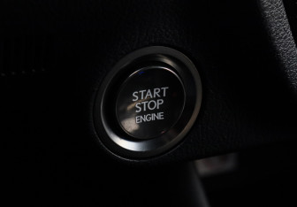 Подержанный автомобиль Lexus RX 2019 года (25 фото)