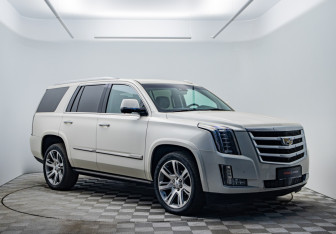 Подержанный автомобиль Cadillac Escalade Suv 2015 года (3 фото)