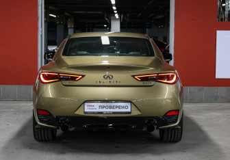 Подержанный автомобиль Infiniti Q60 Coupe 2017 года (6 фото)