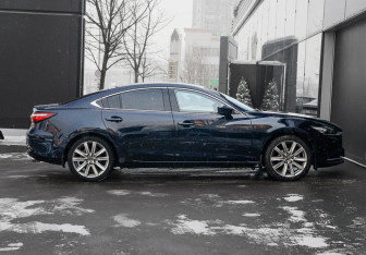 Подержанный автомобиль Mazda 6 Sedan 2022 года (4 фото)