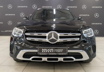 Подержанный автомобиль Mercedes-Benz GLC Coupe 2020 года (2 фото)