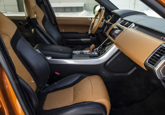 Подержанный автомобиль Land Rover Range Rover Sport 2019 года (10 фото)