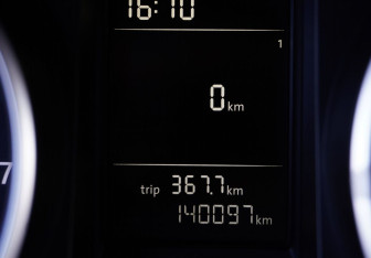 Подержанный автомобиль Volkswagen Golf Hatchback 2012 года (12 фото)