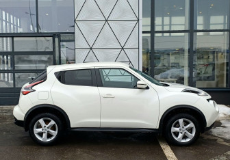 Подержанный автомобиль Nissan Juke 2018 года (4 фото)
