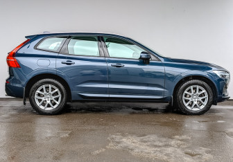 Подержанный автомобиль Volvo XC60 2021 года (4 фото)