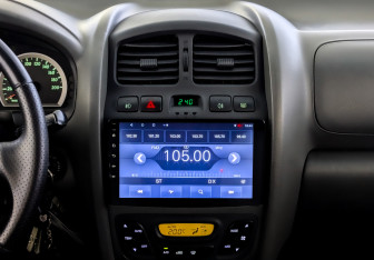Подержанный автомобиль Hyundai Santa Fe 2008 года (15 фото)