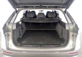 Подержанный автомобиль Jaecoo J8 2024 года (10 фото)