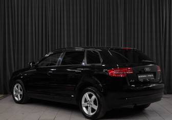 Подержанный автомобиль Audi A3 Hatchback 2012 года (7 фото)