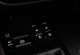Подержанный автомобиль Lexus RX 2017 года (15 фото)