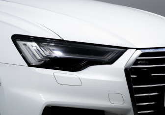 Подержанный автомобиль Audi A6 Wagon 2019 года (17 фото)
