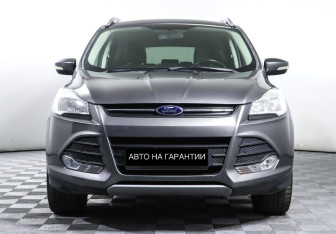 Подержанный автомобиль Ford Kuga 2013 года (2 фото)