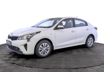 Подержанный автомобиль Kia Rio Sedan 2021 года (1 фото)