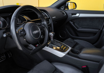 Подержанный автомобиль Audi A5 Liftback 2016 года (12 фото)